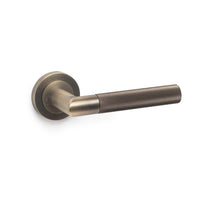 Thumbnail for Antique Brass Knurled Straight Lever On Round Rose Pair